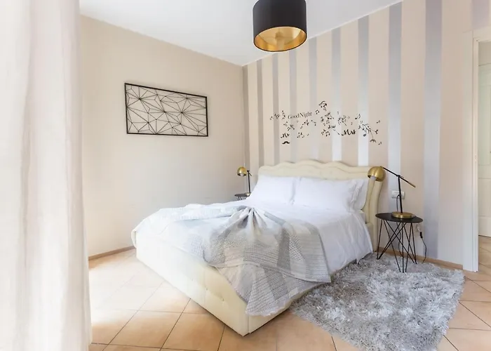 Relais Di Giada קומו